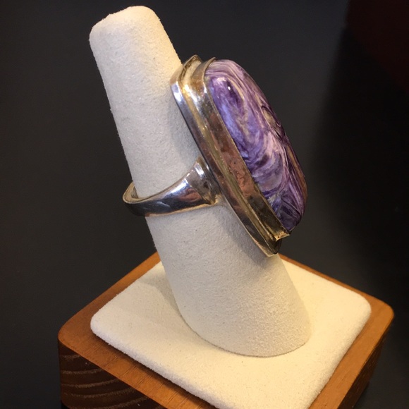 Vintage Amethyst Cabochon Sterling Silver Cocktail Ring Sz 7•1/4 - Picture 3 of 13
